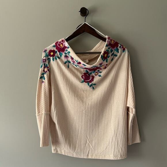 UMGEE FLORAL EMBROIDERED OFF THE SHOULDER CROCHET TOP CREAM SIZE SMALL - Picture 3 of 9